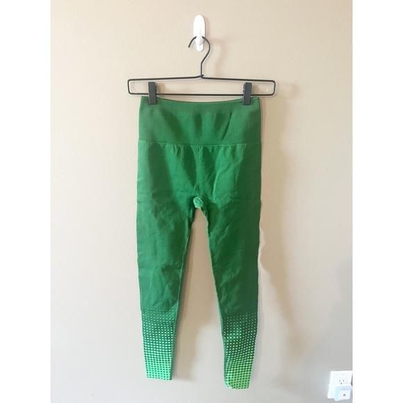 Fabletics Green Seamless Athletic Ombré Leggings - Picture 1 of 5